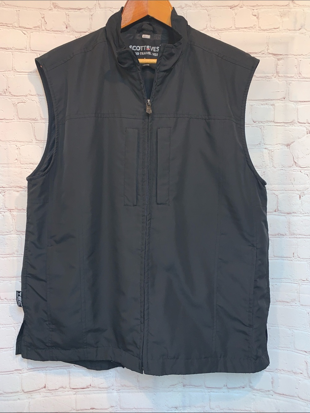 Scottevest Black RFID Travel Utility Vest Size L